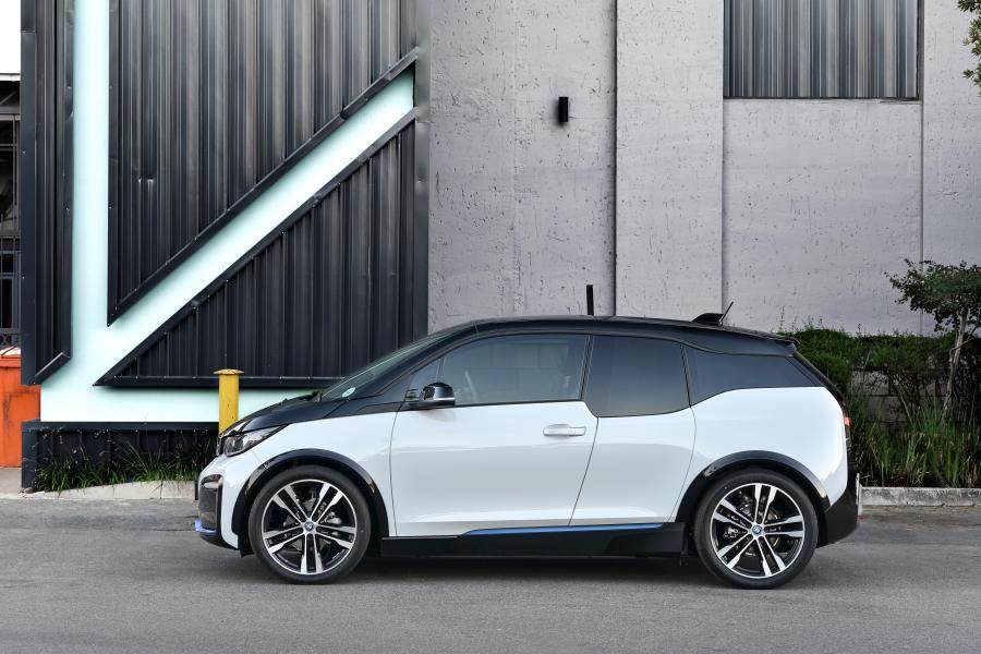  BMW i3s (I01) 2019 года  (ZA) (фото 24 из 35)